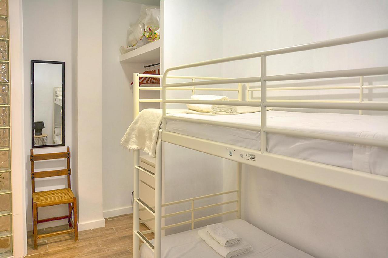 Family Apartment In Triana Séville Extérieur photo